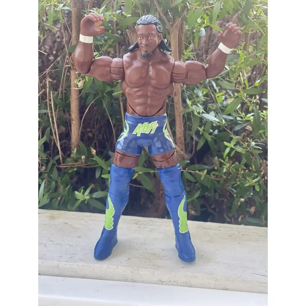 Mattel Kofi Kingston WWE 2013/ 1999 Toy Biz Red Sting Combo